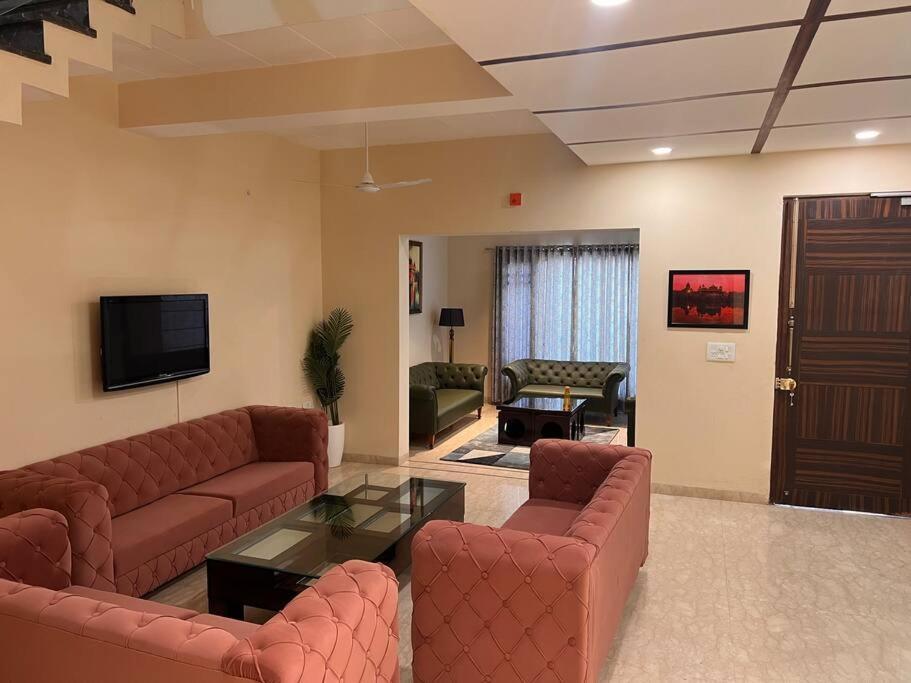 5Bhk Home Away From Home At Ranjit Avenue Amritsar Exterior foto